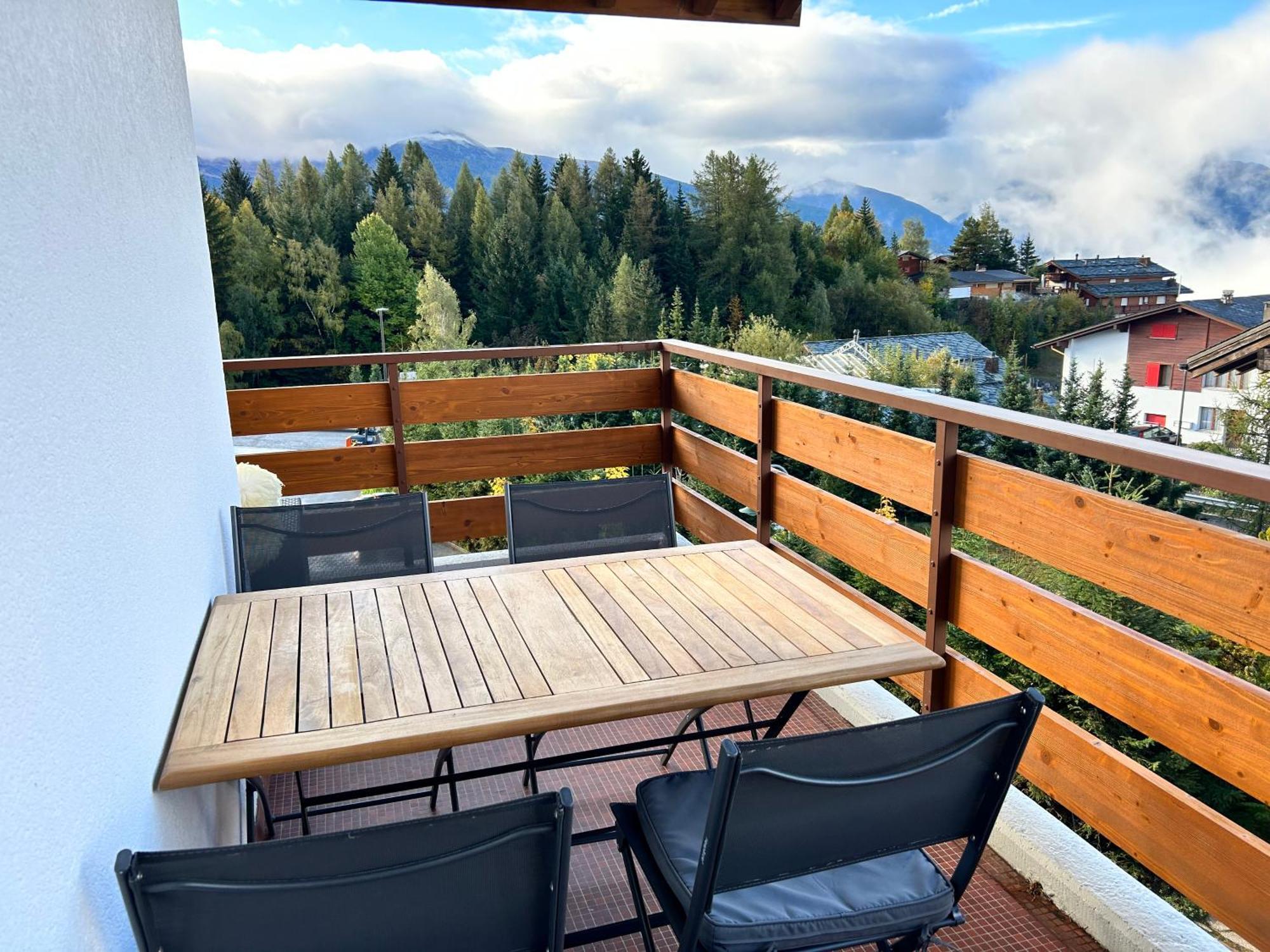 Ferienwohnung La Jacinthe De Crans Exterior foto